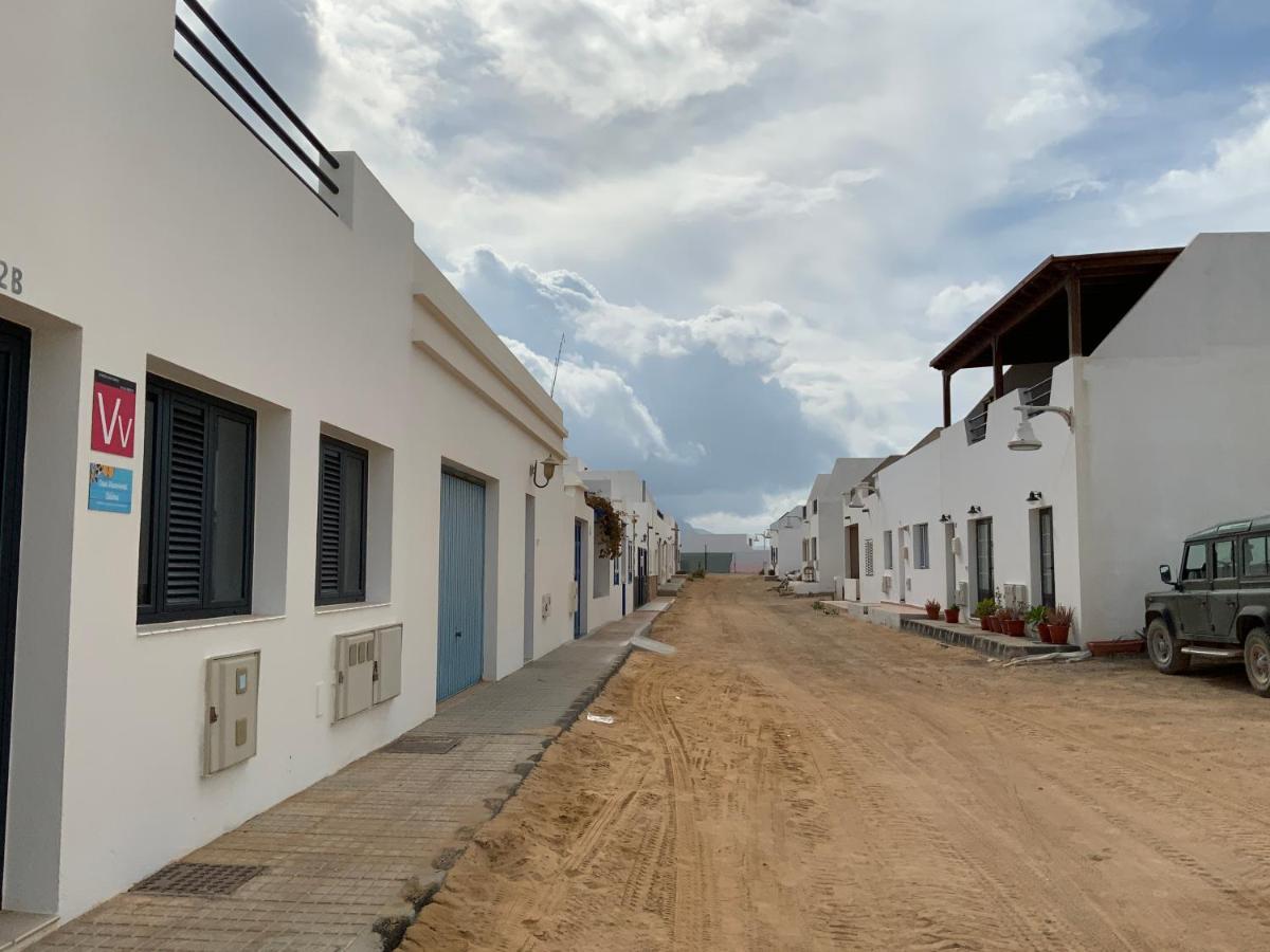 Calima Holiday House カレタ・デル・セボ エクステリア 写真