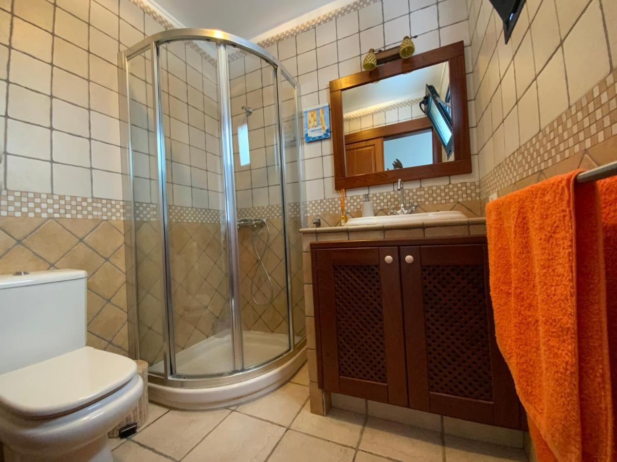 Calima Holiday House カレタ・デル・セボ エクステリア 写真